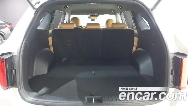 Kia Sorento 2023 — Şəkil 20/20