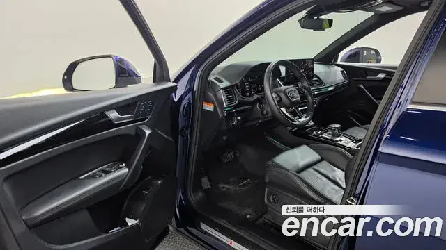 Audi Q5 2021 — Photo 10/20