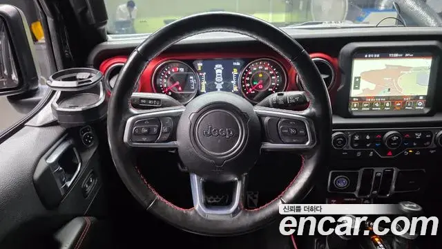 Jeep Wrangler 2021 — Фото 13/20