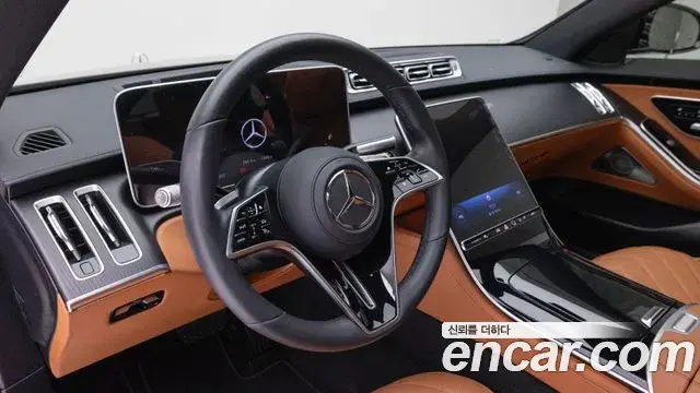 Mercedes-Benz S-Class 2026 — Фото 15/18