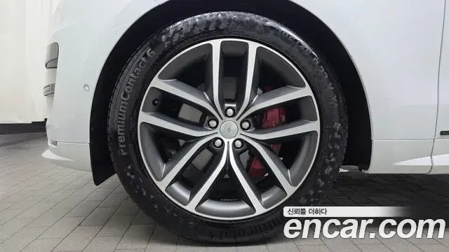 Land Rover Range Rover Sport 2023 — ფოტო 1/32
