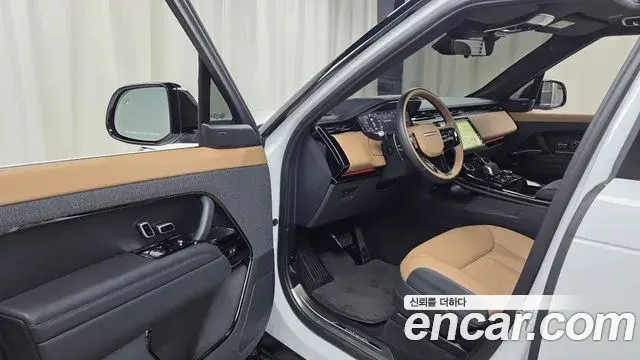 Land Rover Range Rover Sport 2023 — ფოტო 31/32