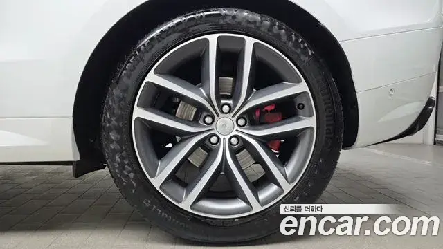 Land Rover Range Rover Sport 2023 — ფოტო 26/32