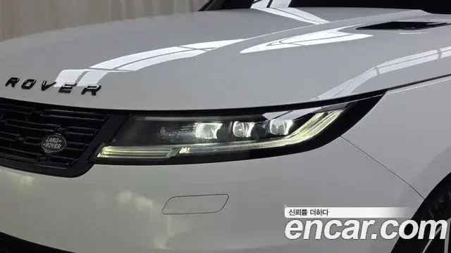 Land Rover Range Rover Sport 2023 — ფოტო 27/32