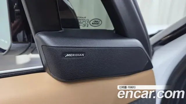Land Rover Range Rover Sport 2023 — ფოტო 22/32