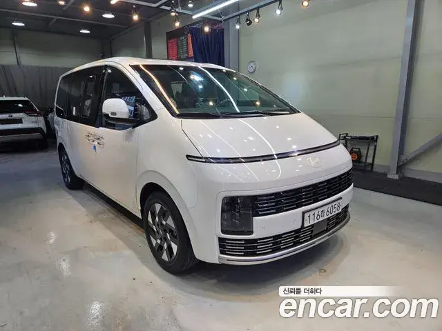 Hyundai Staria 2026 — ფოტო 3/20