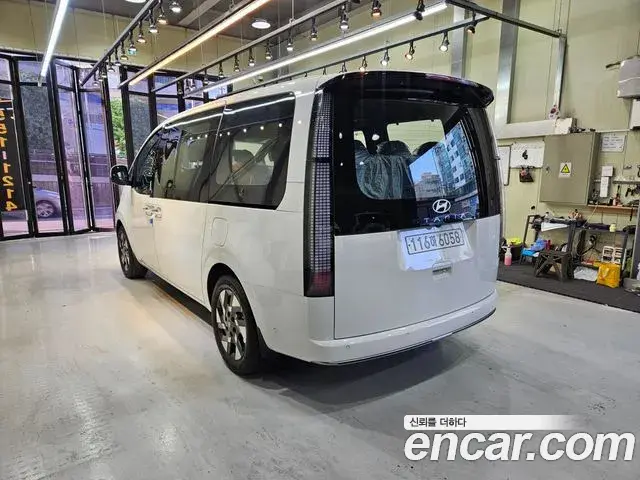 Hyundai Staria 2026 — ფოტო 4/20