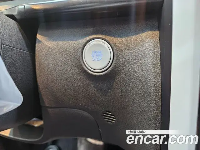 Hyundai Staria 2026 — ფოტო 14/20