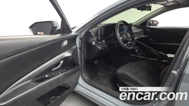Hyundai Avante 2020 — Фото 10/20