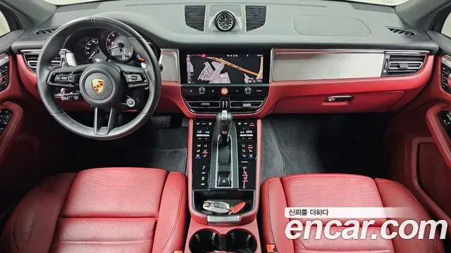 Porsche Macan 2022 — Şəkil 2/32