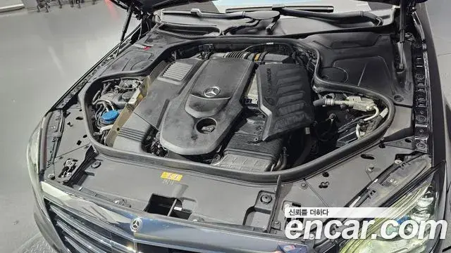 Mercedes-Benz S-Class 2019 — Фото 6/20
