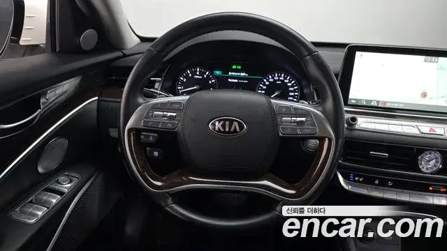 Kia The K9 2018 — Фото 13/20