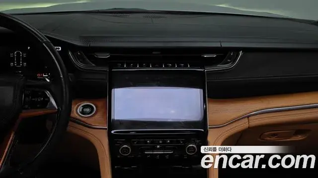 Jeep Grand Cherokee 2021 — Фото 14/20