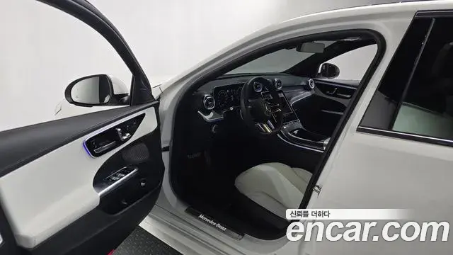 Mercedes-Benz C-Class 2025 — Şəkil 10/20