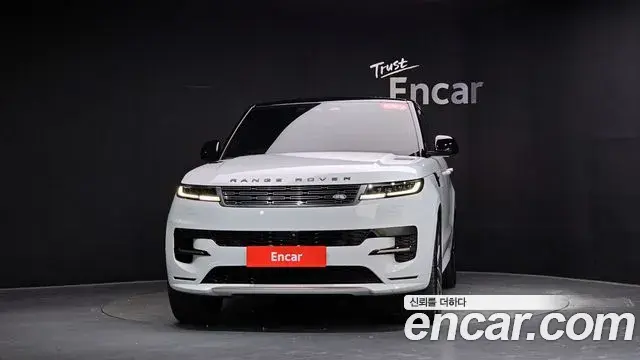 Land Rover Range Rover Sport 2024 — Photo 20/30
