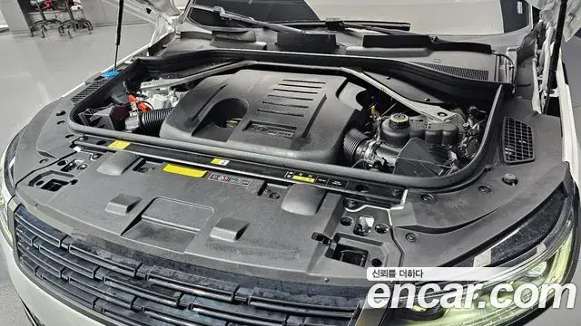 Land Rover Range Rover Sport 2024 — Photo 7/30