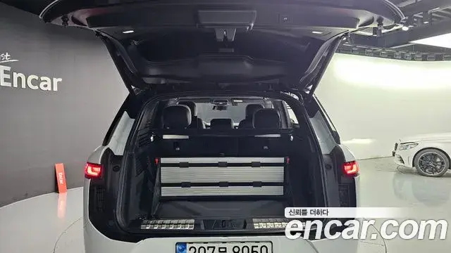 Land Rover Range Rover Sport 2024 — Photo 29/30