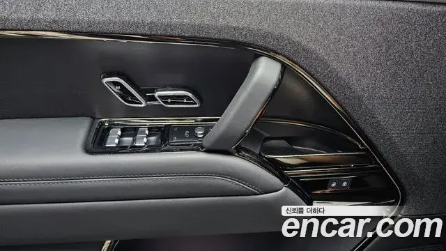 Land Rover Range Rover Sport 2024 — Photo 1/30