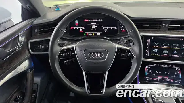 Audi A7 2021 — Фото 13/20