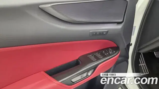 Lexus NX450h+ 2025 — Photo 18/20