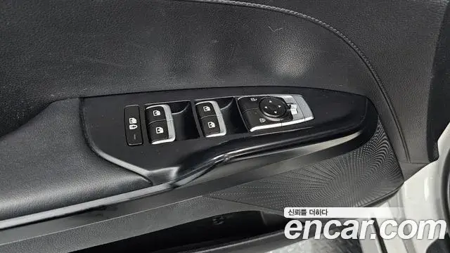 Kia K5 2019 — ფოტო 30/30