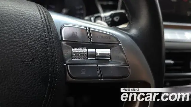 Kia The K9 2018 — Şəkil 24/35