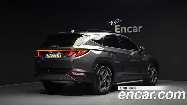 Hyundai The New Tucson 2021 — Фото 2/20
