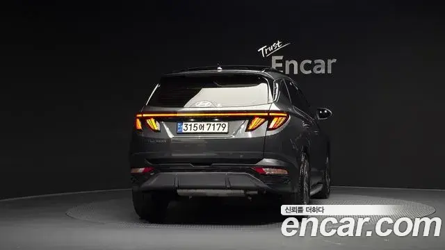 Hyundai The New Tucson 2021 — Фото 4/20