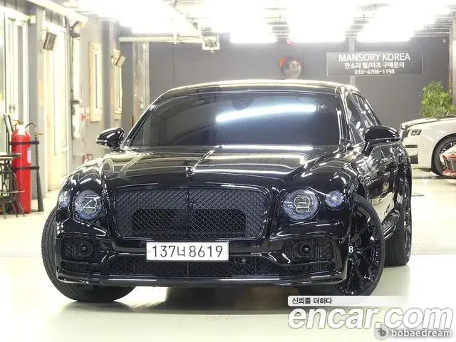 Bentley Flying Spur 2024 — ფოტო 12/20