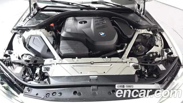 BMW 4 Series 2025 — Photo 6/20