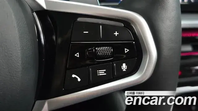 BMW 4 Series 2025 — Photo 16/20