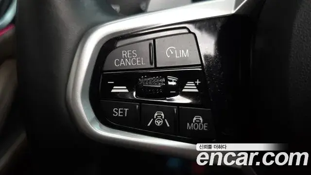 BMW 4 Series 2025 — Photo 17/20