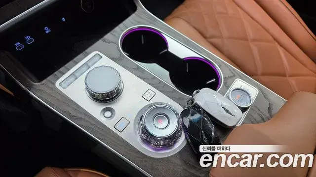 Genesis GV80 2024 — Photo 9/20