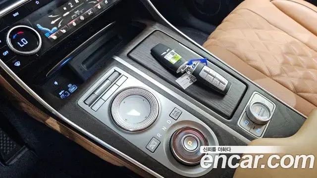 Genesis GV80 2022 — Photo 9/20