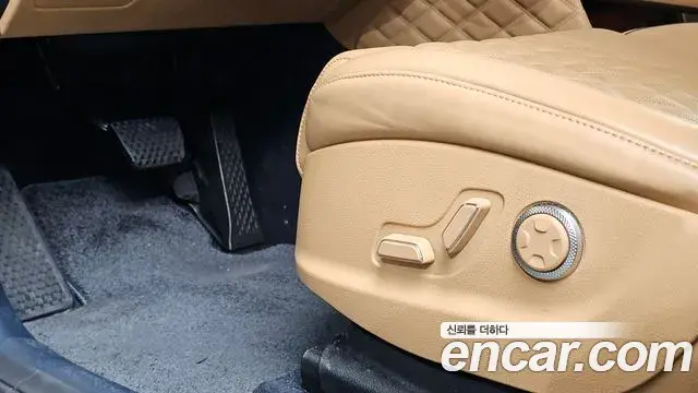 Genesis GV80 2022 — Photo 14/20