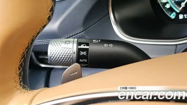 Genesis GV80 2022 — Photo 16/20