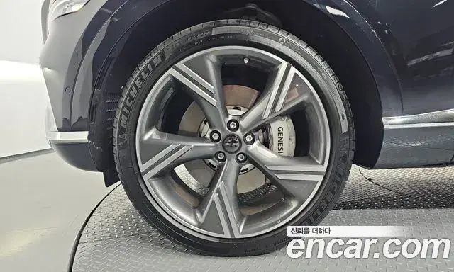 Genesis GV80 2024 — Photo 5/20