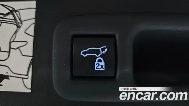 Toyota Sienna 2023 — Photo 17/20