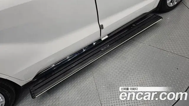 Toyota Sienna 2023 — Photo 19/20