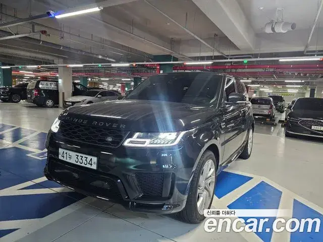 Land Rover Range Rover Sport 2019 — Photo 1/16