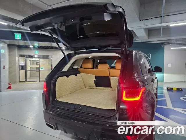 Land Rover Range Rover Sport 2019 — Photo 6/16