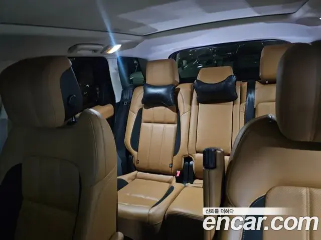 Land Rover Range Rover Sport 2019 — Photo 12/16
