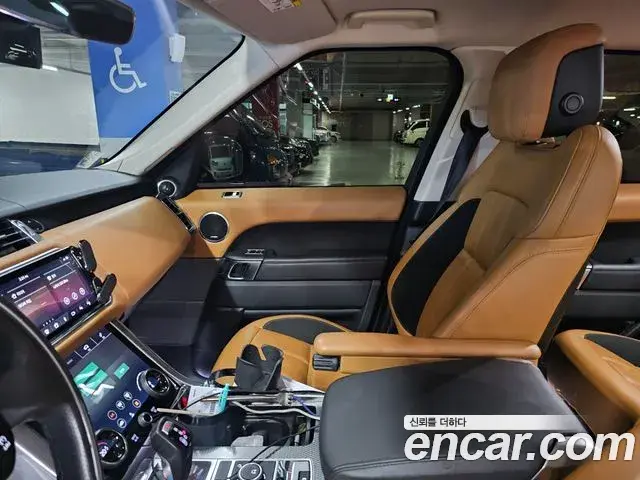 Land Rover Range Rover Sport 2019 — Photo 13/16