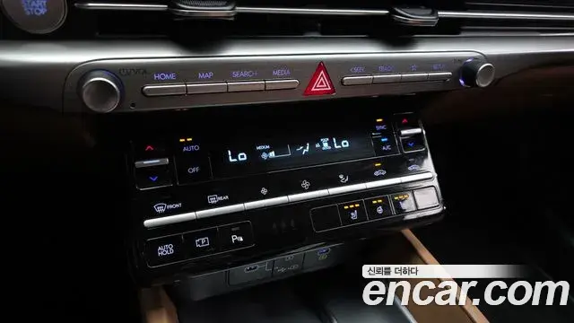 Hyundai Grandeur 2024 — Photo 17/20