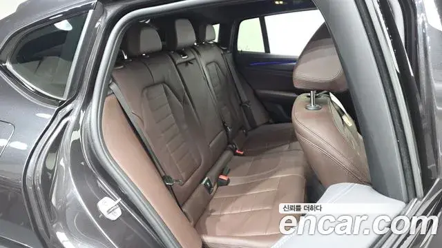 BMW X4 2025 — Photo 11/20