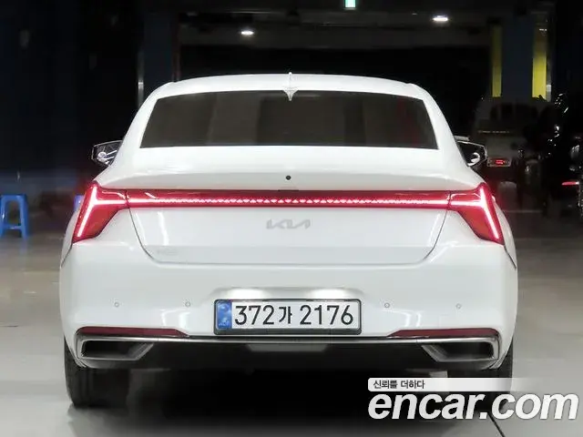 Kia K8 2021 — Photo 2/20