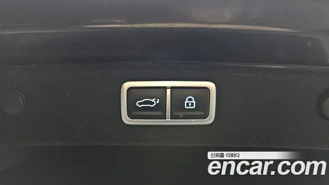 Hyundai Grandeur 2023 — Photo 20/20