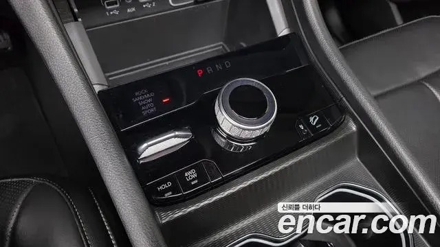 Jeep Grand Cherokee 2023 — Фото 9/20
