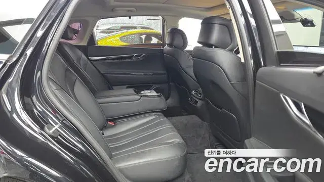 Genesis Electrified G80 2020 — Photo 12/20
