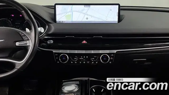 Genesis Electrified G80 2020 — Photo 14/20